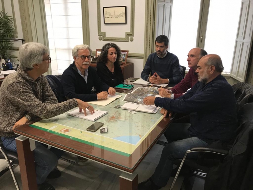 Reunión con el Delegado de Fomento de Sevilla para tratar los accesos a Espartinas