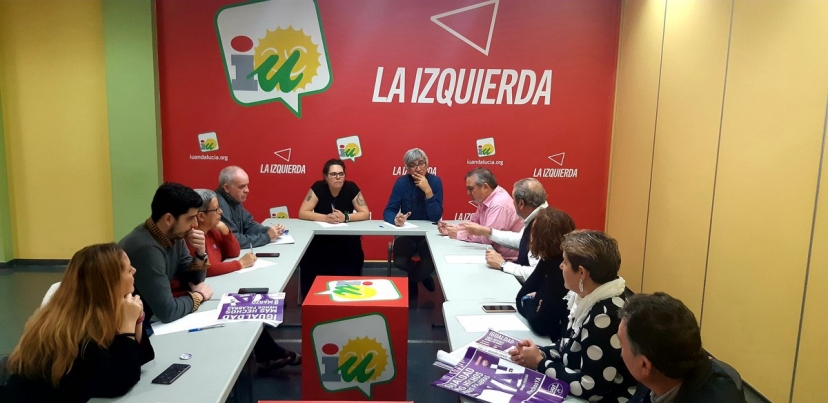 IU Sevilla y los sindicatos CCOO y UGT han mantenido hoy una reunión con motivo de los actos del 8M